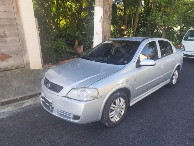 Chevrolet Astra Sedan 2.0/ CD 2.0 MPFI 8V 4P Aut. 2003