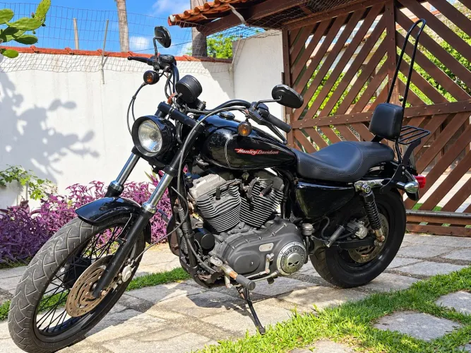 Harley Davidson xl 883 custom 3.411 km rodados