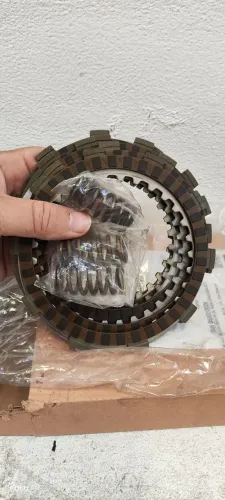 DISCOS E SEPARADORES OEM EMBRAGEM KAWASAKI Z400 / NINJA 400 COM MOLAS