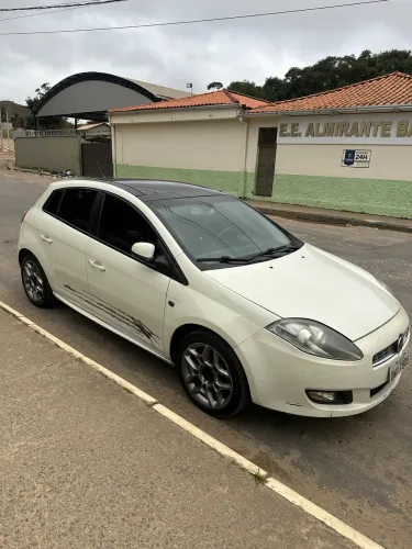 Fiat Bravo Essence 1.8 Flex 16V 5P 2014