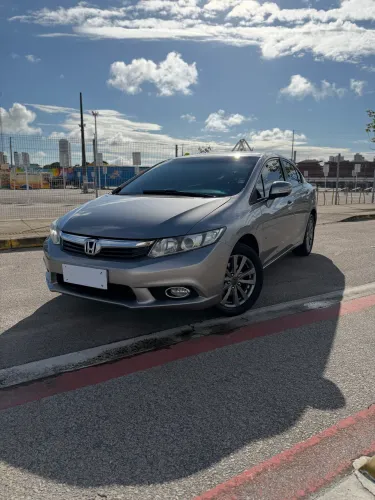 Honda Civic Sedan LXR 2.0 Flexone 16V Aut. 4P 2014