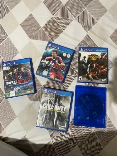Combo de jogos de ps4