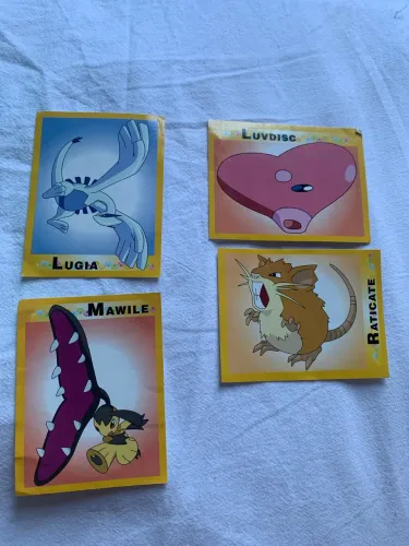 Figurinha Pokémon