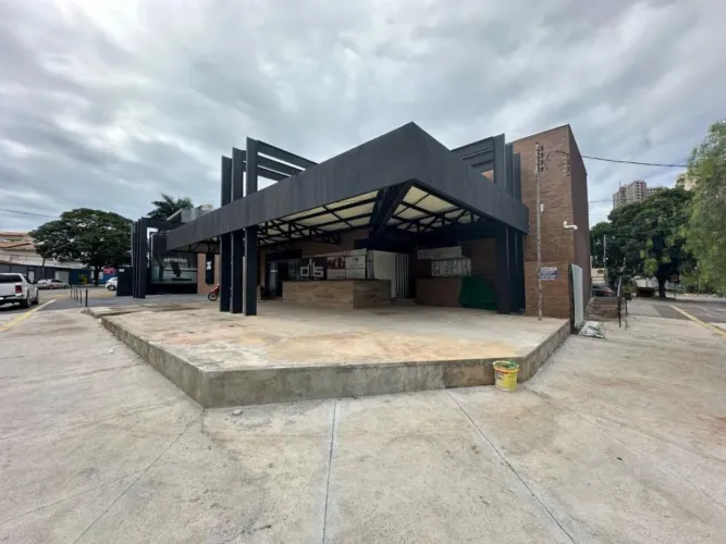 Prédio Comercial - Av. T5 - Setor Serrinha