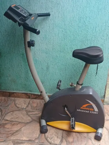 Ate 4x sem Juros - Bicicleta Ergométrica Magnética Athletic Advanced 330BV 