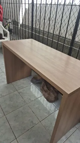 Mesa/Escrivaninha de MDF 
