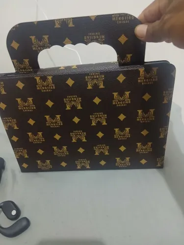 Vendo um tablet seminovo