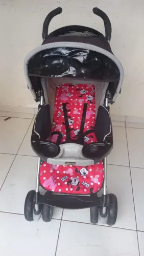 CARRINHO DE BEBÊ EM ALUMÍNIO COM RODAS GRANDES 