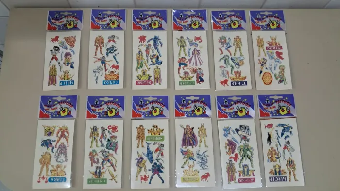 12 pacotes de tatuagens Cavaleiros do Zodíaco anos 90