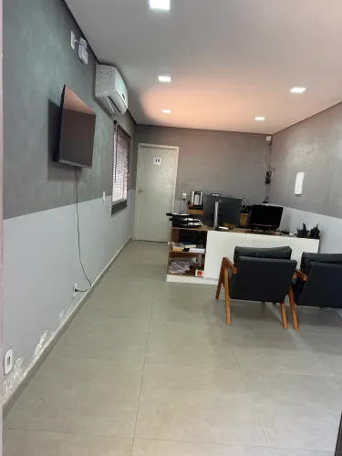 ALUGO SALA COMERCIAL - AVIRIO
