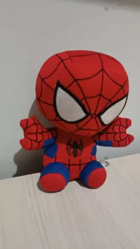 Pelúcia Homem Aranha