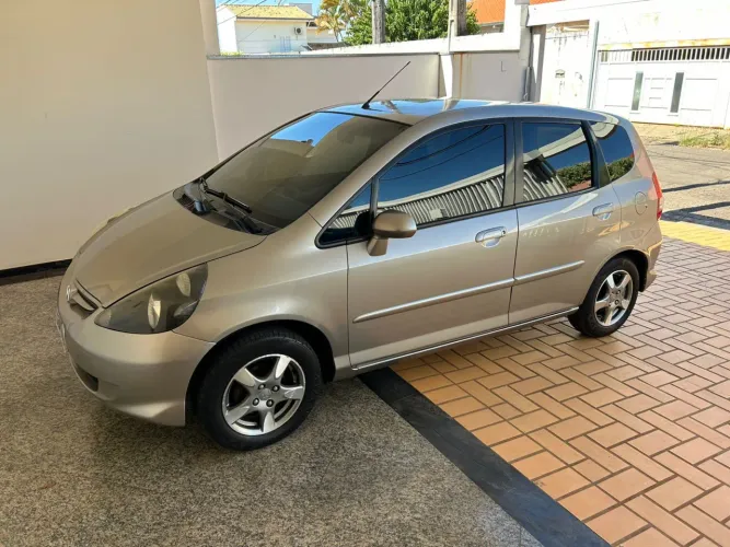 Honda Fit LX 1.4/ 1.4 Flex 8v/16v 5P Aut. 2007