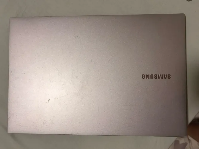 Notebook Samsung Book E30 ? Core i3 10ª geração | 4GB RAM | HD 1TB