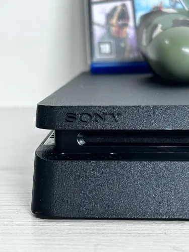 Playstation 4 1 TB 