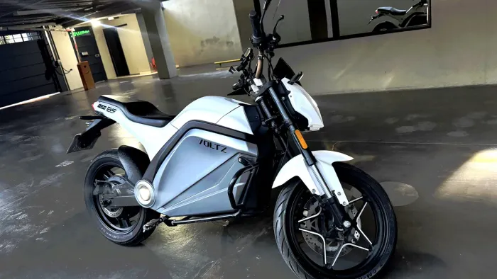 Voltz EVS Work Moto elétrica urbana ? 2022 · 2 km · Branca