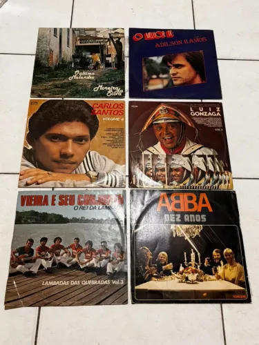 Discos de vinil   raridade  comprando todos faço  a 20,00 cada