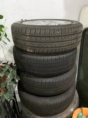 Rodas aro 15- da Toyota 