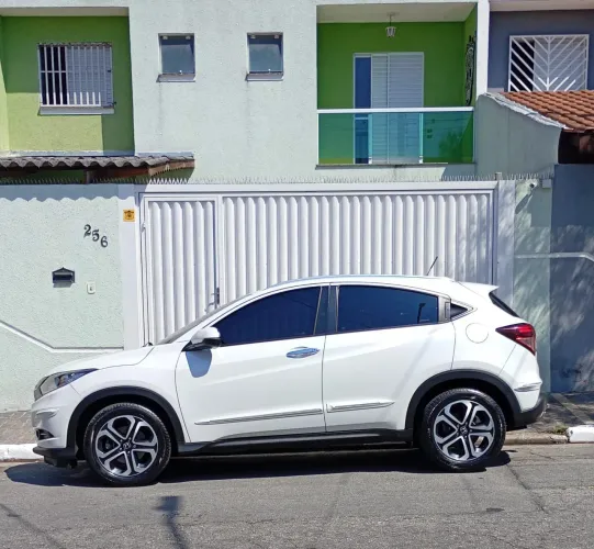 Honda HR-V Touring 1.8 Flexone 16V 5P Aut. 2018