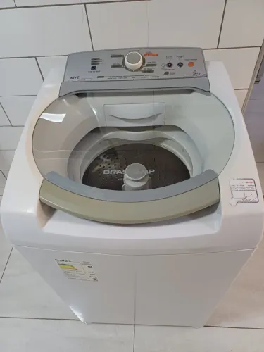 Máquina de lava da Brastemp de 9kg,em perfeito estado 