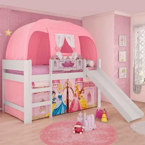 Cama Infantil completa em ótimo estado.