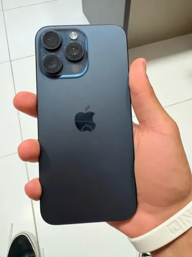 iPhone 15 pro Max - 87% bateria | 256gb
