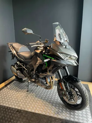 Kawasaki Versys 1100 - Oportunidade