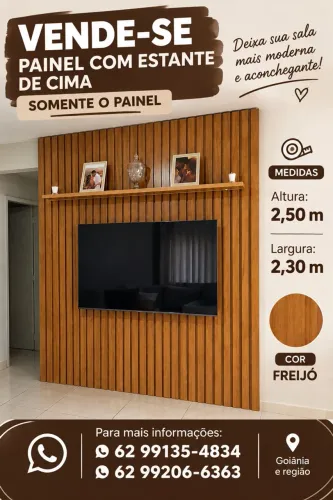 Painel Ripado com Estante - Cor Freijó