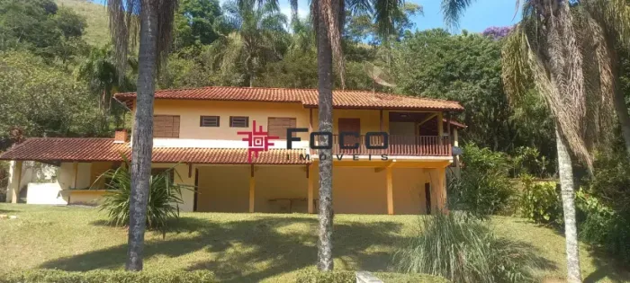 Sítio com escritura no bairro do Buquirinha para venda tem 135000 metros quadrados com 4 q