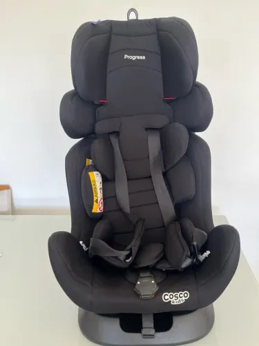 VENDO Cadeirinha Cosco