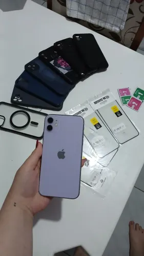 IPHONE 11 - 128gb