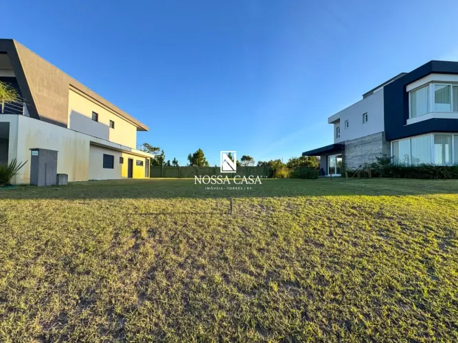 Terreno em condomínio fechado em Torres/RS