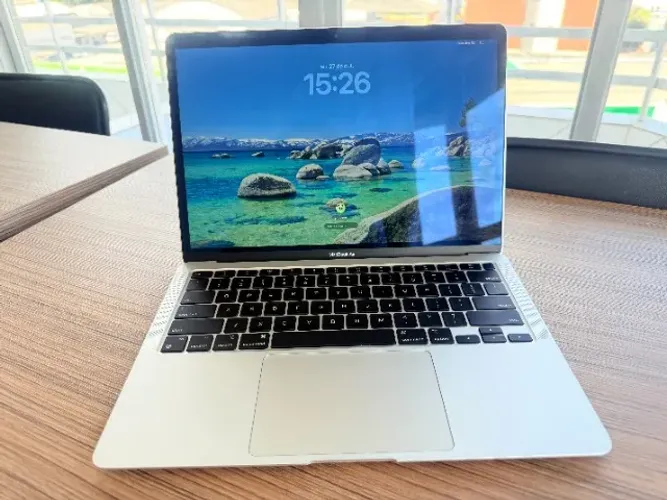 MacBook Air M1 - 8Gb - 256ssd - Silver - Seminovo