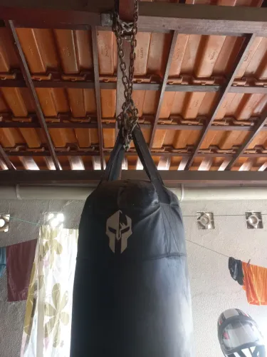 Saco de box + suporte de ferro 
