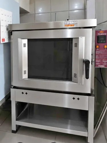 Forno industrial