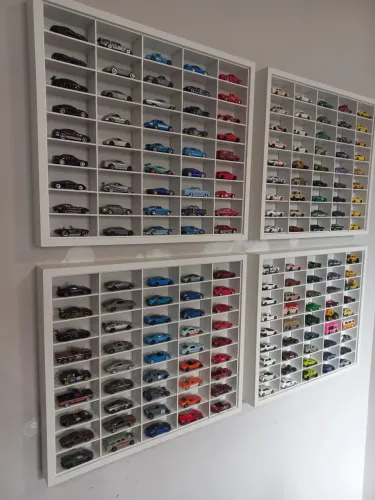 Expositores Hot Wheels 1:64 - Kit com 4 | 180 Miniaturas