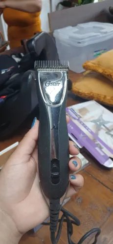 Máquina de tosar pet A6 slim Oster (usada uma vez)