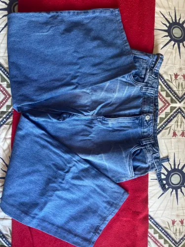 Calça jeans masculina tamanho 46 usado