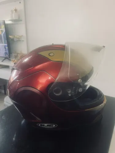 Capacete Hjc homem de ferro