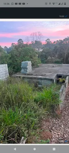 Vendo terreno com um cômodo ou troco por carro ou moto com um valor em dinheiro tbm