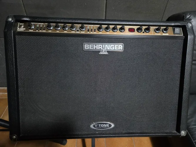 Amplificador Behringer GMX-212 NOVO!