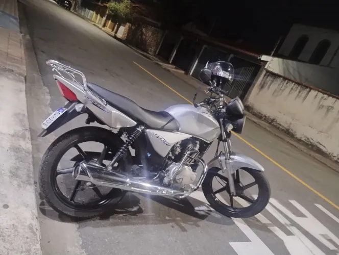 Vendo Titan 150 ks ano 2006 