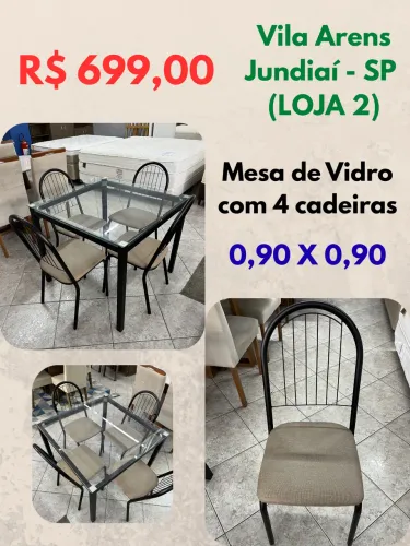 Mesa quadrada de vidro com 4 cadeiras