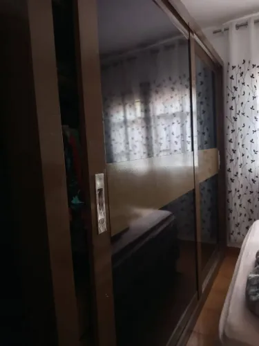 Guarda roupa casal