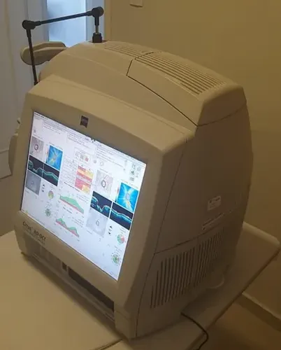 OCT Zeiss Cirrus 4000