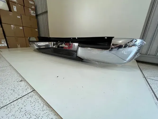 Parachoque traseiro amarok 2010 / 2018 com furo sensor