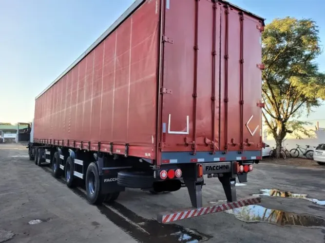 Carreta Bau Lonado Sider 15,5m Facchini 2015 Vanderleia 1+1+1 Susp Pneumatica
