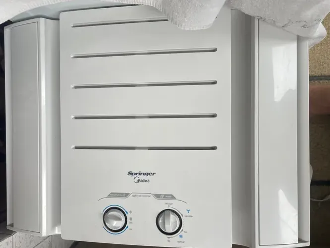 Ar-Condicionado Janela Sem Controle Springer Midea 10000BTU 220V