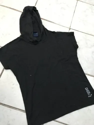 Camisa infantil preta