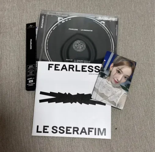 CD Le Sserafim - Fearless (Japan 1st Single) Kpop Blackpink