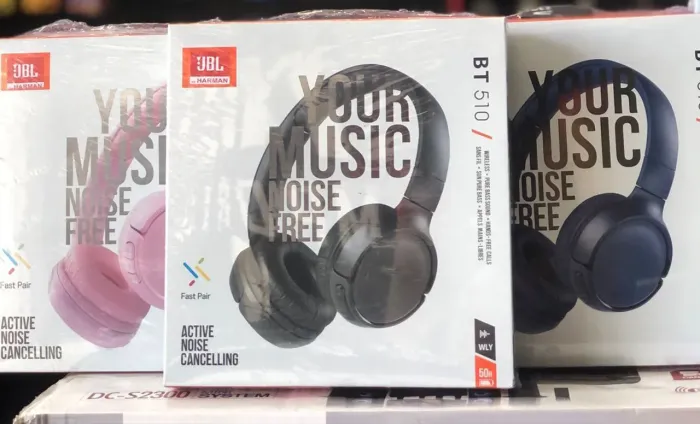 Fone de Ouvido Bluetooth JBL BT 510 - Noise Cancelling